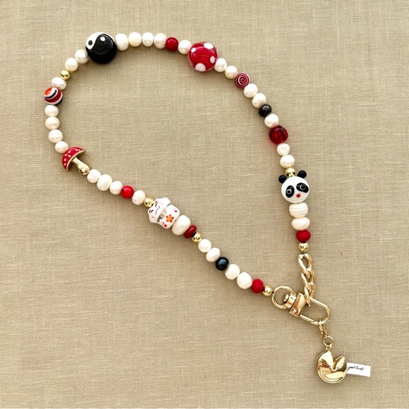 ✨NEW Good Luck Fortune Cookie Cat Necklace - Picture 2 of 2